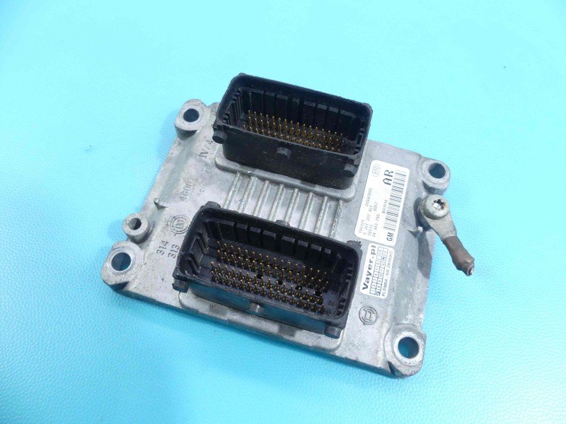 Komputer Opel Corsa C 0261207421, 24443795 1.0 12v