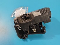 Zamek przód lewy Opel Corsa C EUROPA 8pin 13154791