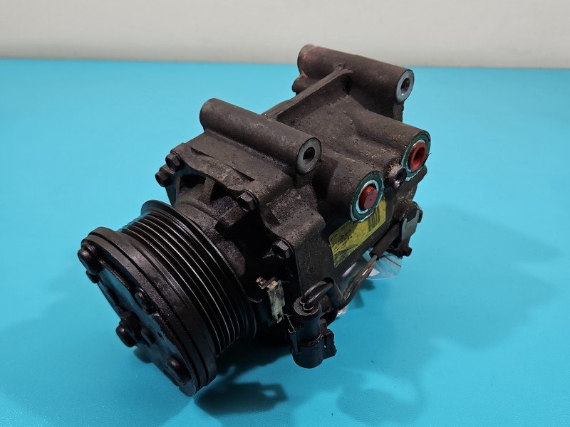 Sprężarka klimatyzacji kompresor Ford Fiesta Mk6 Sprężarka klimatyzacji kompresor Ford Fiesta Mk6