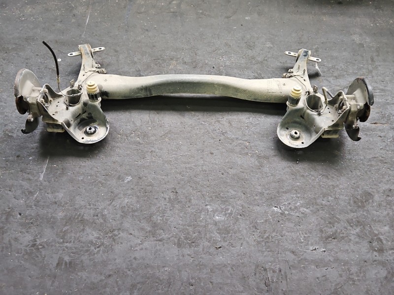 Tylna belka oś tył Citroen C4 Grand Picasso II 13-22 2.0 HDI Tylna belka oś tył Citroen C4 Grand Picasso II 13-22 2.0 HDI