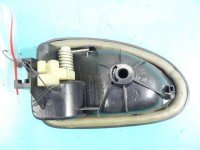 Klamka wewnętrzna przód prawa Renault Clio II 8200028995