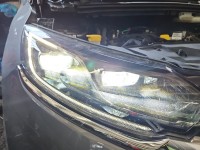 Reflektor prawy lampa przód Renault Espace V EUROPA 260108498R