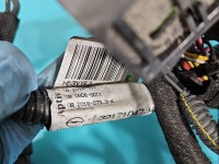 Wiązka instalacja Producent części: OPEL, 39171047, bezpieczników z komory silnika Opel Astra V K 39171047