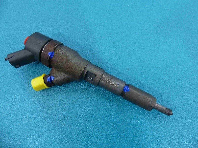 Wtryskiwacz Peugeot Boxer I 0445110076 2.0 hdi