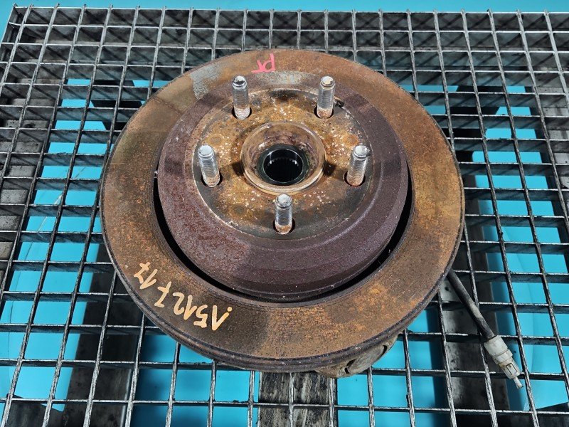 Piasta koła tył prawa zwrotnica łożysko Jeep Grand Cherokee IV WK2 3.0 CRD Piasta koła tył prawa zwrotnica łożysko Jeep Grand Cherokee IV WK2 3.0 CRD