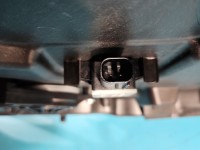 Podnośnik przód prawy SZYBY WINDA Jeep Cherokee KL Europejska, uszkodzone mocowanie 5d HB 68227256AA