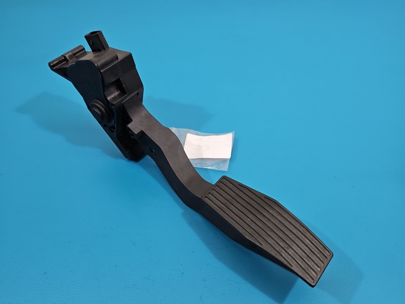 Pedał gazu potencjometr Opel Insignia B 545334844, 84657611 2.0 cdti