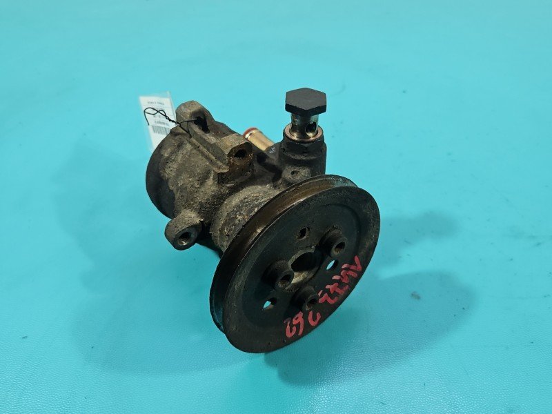 Pompa wspomagania Vw Golf III 1H0422155E 1.9d Pompa wspomagania Vw Golf III 1H0422155E 1.9d