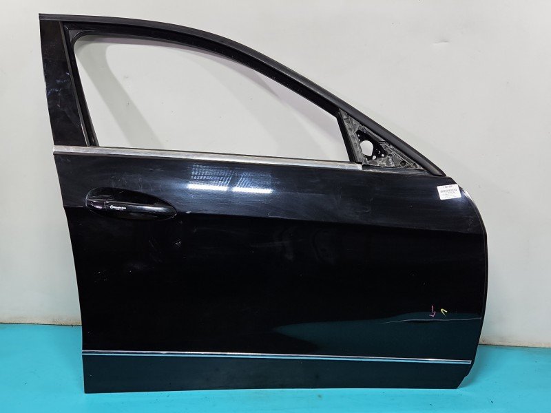 DRZWI PRZÓD PRAWE PASAŻERA Mercedes W212 4d czarny c197