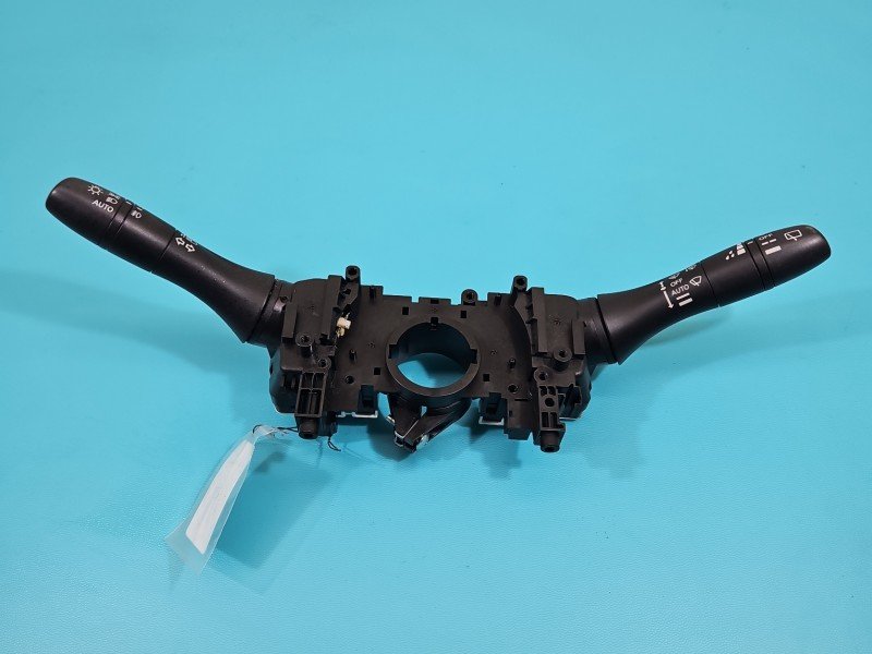 Przełącznik zespolony Nissan Qashqai II J11 13-21 Przełącznik zespolony Nissan Qashqai II J11 13-21