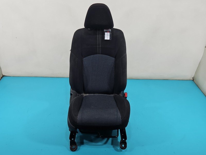 Fotel prawy przód pasażera Nissan Note II E12 5d EUROPA