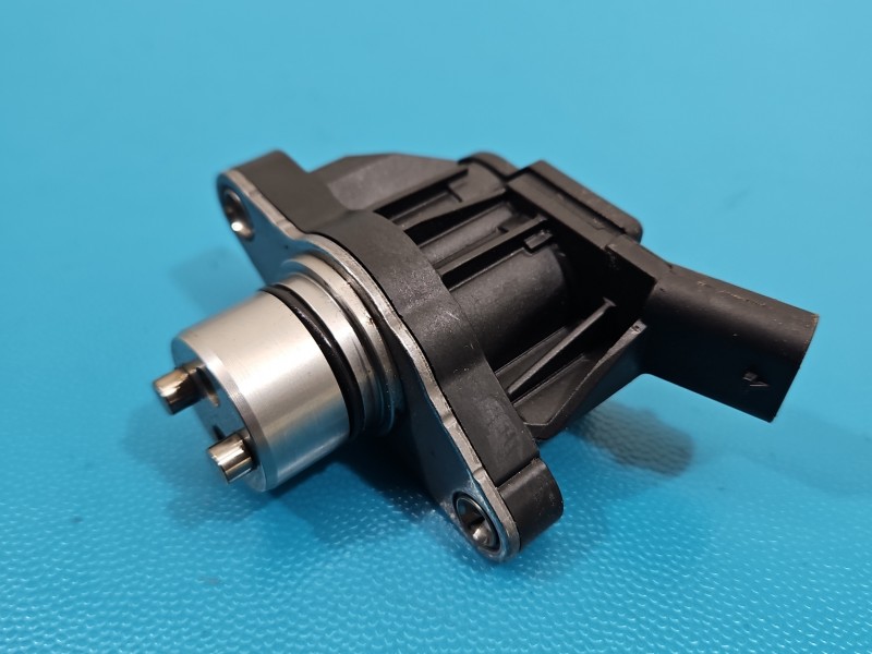 Zawór magnetyczny 04E906048E Skoda Octavia IV 1.5 TSI (DXDA)