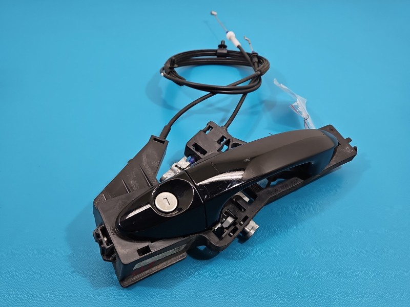 Klamka przód lewa zewnętrzna Ford B-Max 12-17