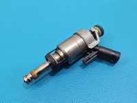 Wtryskiwacz benzyna 0261500244, 06L906036K Audi A4 B9 2.0 TFSI 252KM