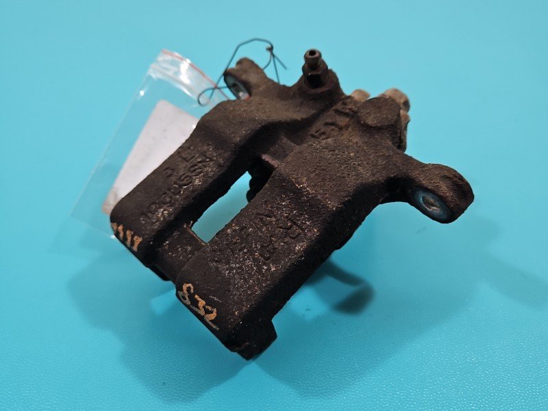 Zacisk tył lewy Honda Fr-v 1.7 16V HB