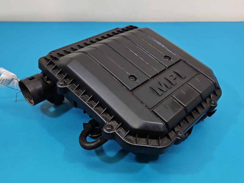 Obudowa filtra powietrza Skoda Fabia III 1.0 MPI CHYE 04C129620C