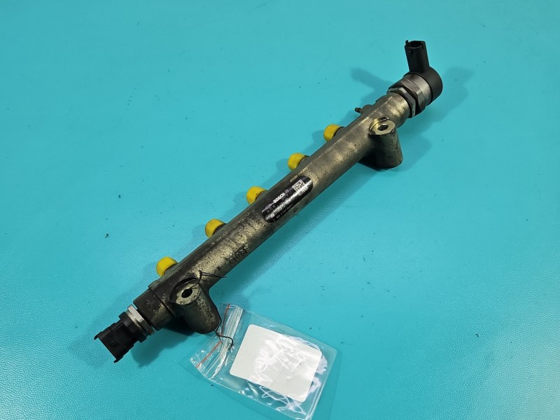 Listwa wtryskowa CZUJNIKI 0445214085, 0281002507, 0281002706 Kia Sportage II 04-10 2.0 crdi (D4EA)