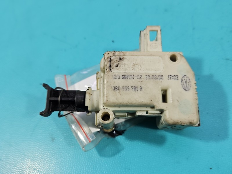 Siłowniki pozostałe Vw New Beetle 98- 2.0 8V wiel