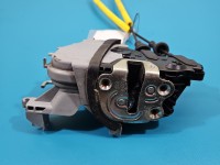 Zamek przód lewy 81310-J5000 Kia Stinger EUROPA Producent części: KIA, 5pin