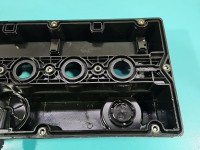 Pokrywa zaworów Opel Astra IV J 1.6 16V