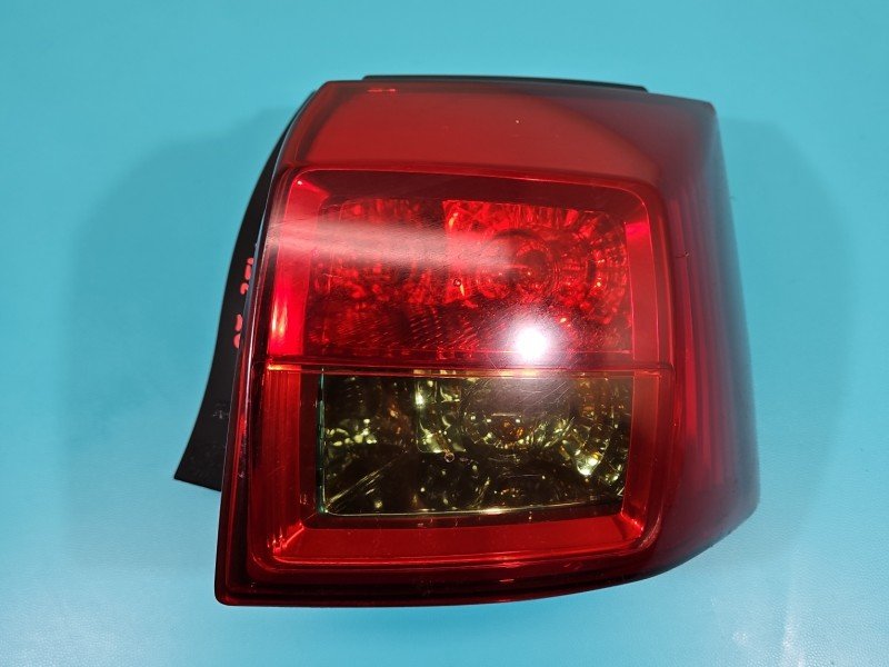 Lampa tył prawa Peugeot 4007 HB Lampa tył prawa Peugeot 4007 HB