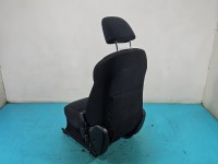 Fotel prawy przód pasażera Nissan Juke I F15 10-19 5d EUROPA