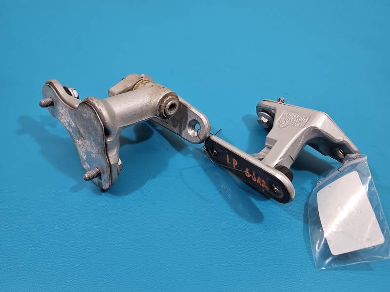 Zawias drzwi przód lewy MERCEDES W176