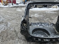 Błotnik tył lewy Ford B-Max 12-17 ćwiartka czarny SF