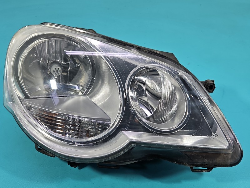 Reflektor prawy lampa przód Vw Polo IV 9N EUROPA