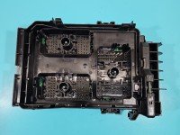 Skrzynka bezpieczników Opel Astra V K 39216535