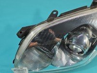 Reflektor lewy lampa przód Toyota Avensis II T25 EUROPA