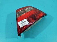 Lampa tył prawa Mitsubishi Carisma sedan EUROPA