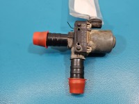 Zawór wody Ford Focus Mk4 elektrozawór JX61-18495-BC