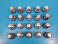 Śruby kół Toyota Auris II szpilki