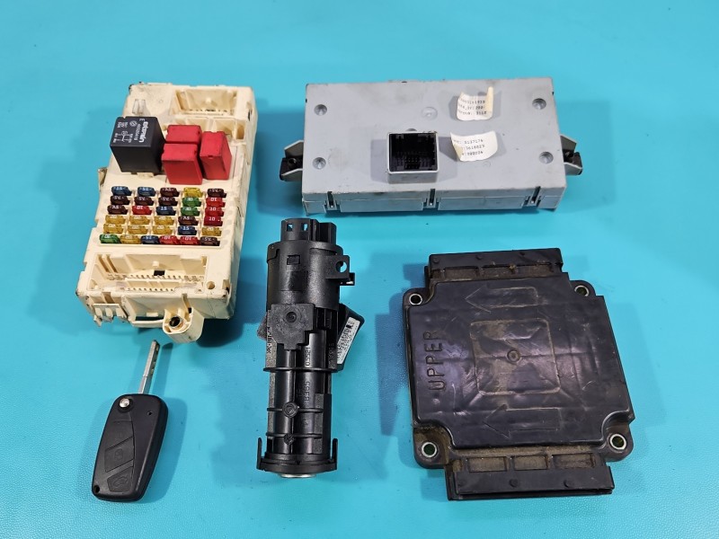 Komputer Sterownik silnika Fiat Stilo 1.8 16v 55186190