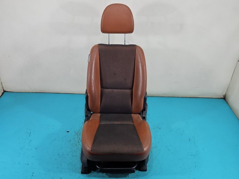 Fotel prawy przód pasażera Kia Sportage II 04-10 5d EUROPA