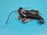 Pedał pedały Mercedes E C207 A207 hamulca sprzęgła