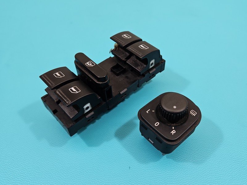Przełącznik szyb Vw Tiguan I 07- 1K4959857B EU Przełącznik szyb Vw Tiguan I 07- 1K4959857B EU
