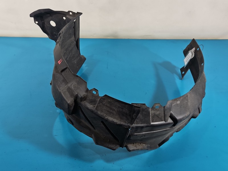 Nadkole przód prawe Toyota Corolla E16 E18 13-