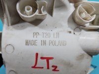 Lampa tył lewa zderzaka przeciwmgielna Toyota Rav4 III 05-