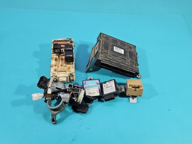 Komputer Sterownik silnika MR507625 Mitsubishi Galant 2.0 16V Komputer Sterownik silnika MR507625 Mitsubishi Galant 2.0 16V