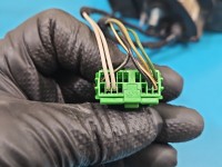 Lusterko lewe Volvo S60 I elektryczny, Europejska, 7 pin. Odpryski, rysy na obudowie europa