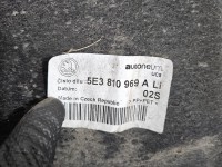 Nadkole tył lewe Skoda Octavia IV 5E3810969A
