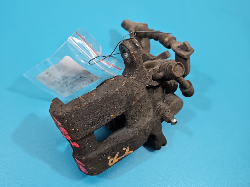 Zacisk tył prawy Honda Accord VIII 08- 2.0 vtec sedan