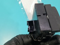 Przełącznik szyb Audi A4 B9 8W0959851E Producent części: Audi EU