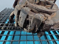 Zacisk przód prawy Daihatsu Feroza 1.6 16V