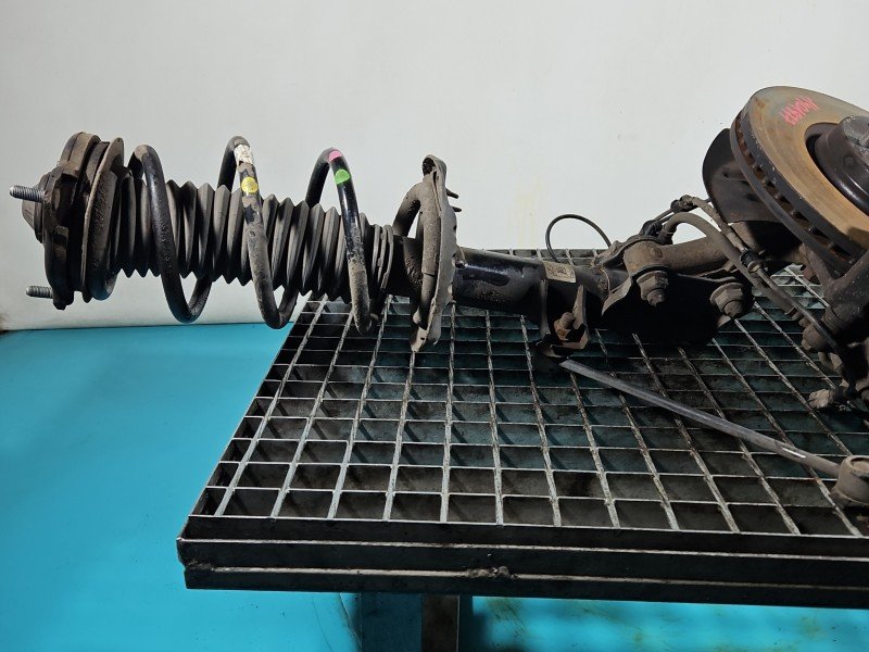 Amortyzator przód lewy przedni Kia Sportage IV 15-21