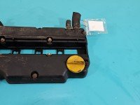 Pokrywa zaworów Opel Corsa D 1.2 16V