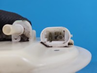 pompka Pompa paliwa Renault Thalia I 1.2 16V 8200027963 4 PIN