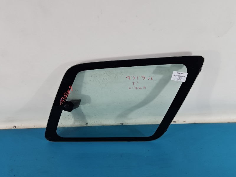 Szyba karoseryjna tył prawa Toyota Rav4 I 94- HB
